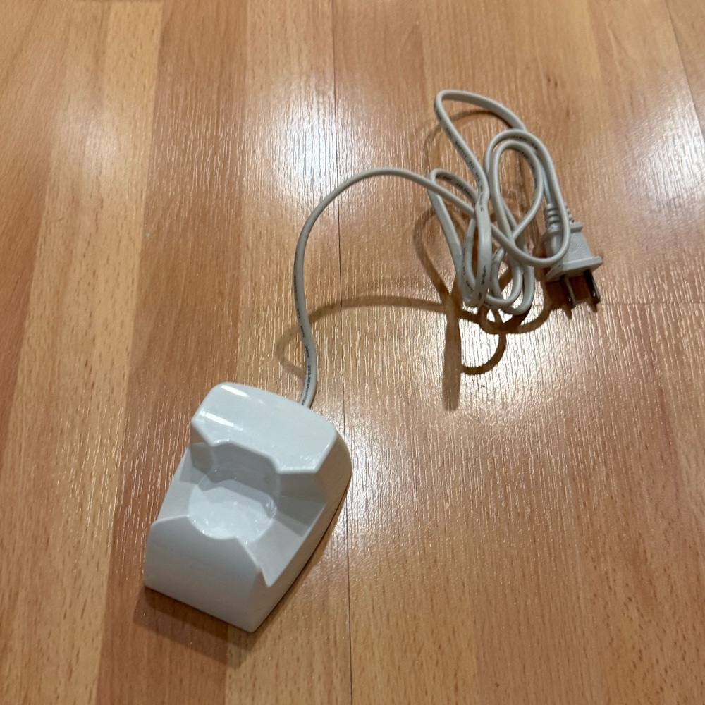 White Electronic Charging Dock with Cord for sonicare older style toothbrush